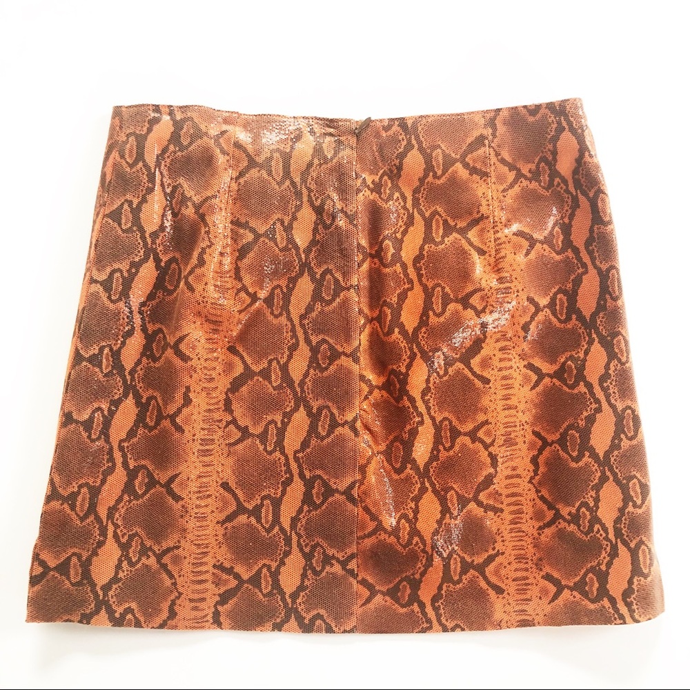 St. Vincent Python Leather Mini SZ 4 - Picture 2 of 9